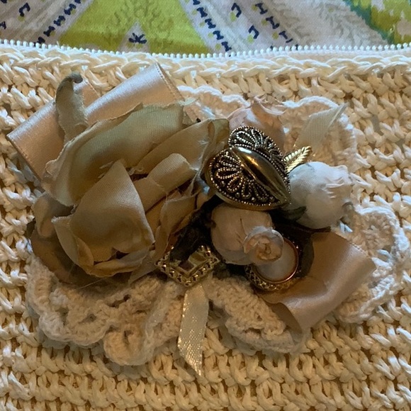 Vintage woven crossbody purse - Picture 4 of 4